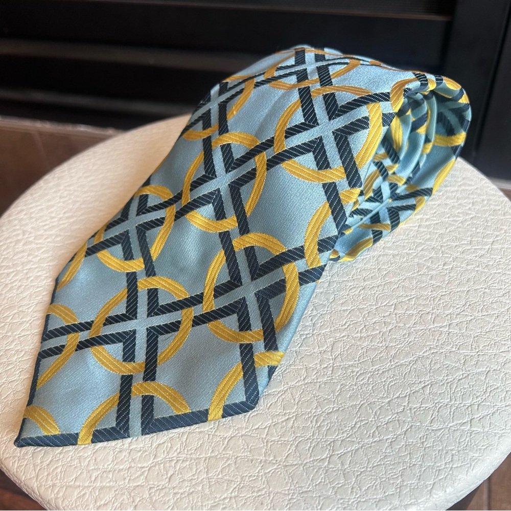 Vintage 90s Pierre Moreau Silk Tie with Geometric Pattern Classic Men’s Necktie